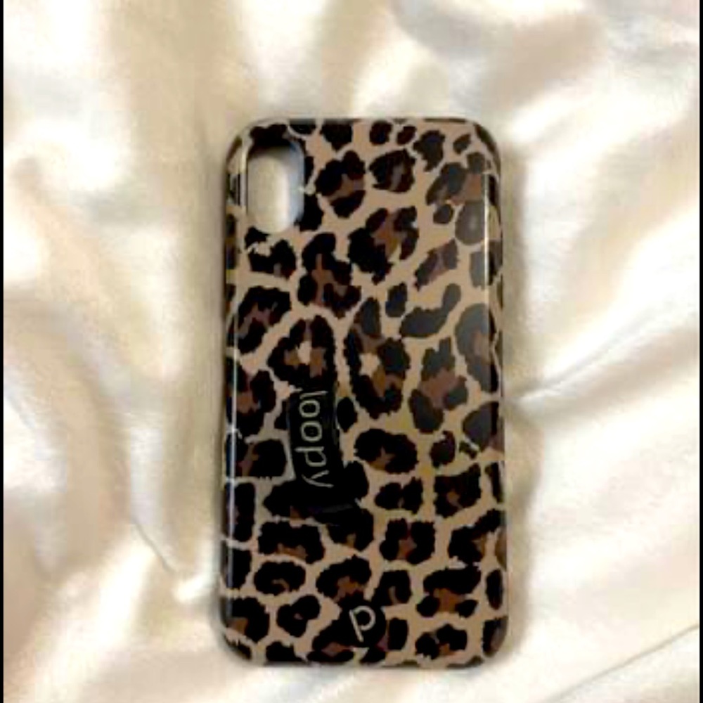 iPhone XR cheetah loopy case